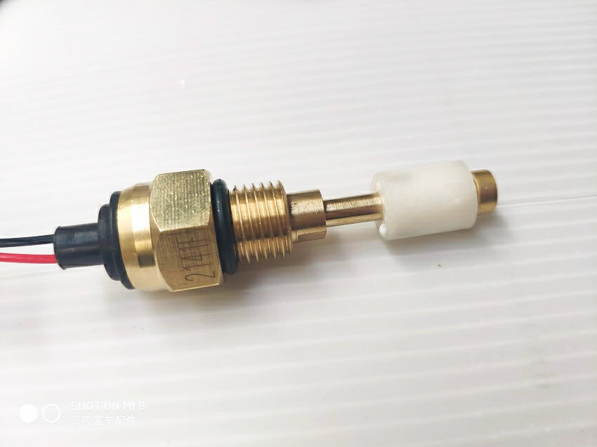 Suitable for Yutong bus parts  - Water Alarm Sensor のレビューと価格